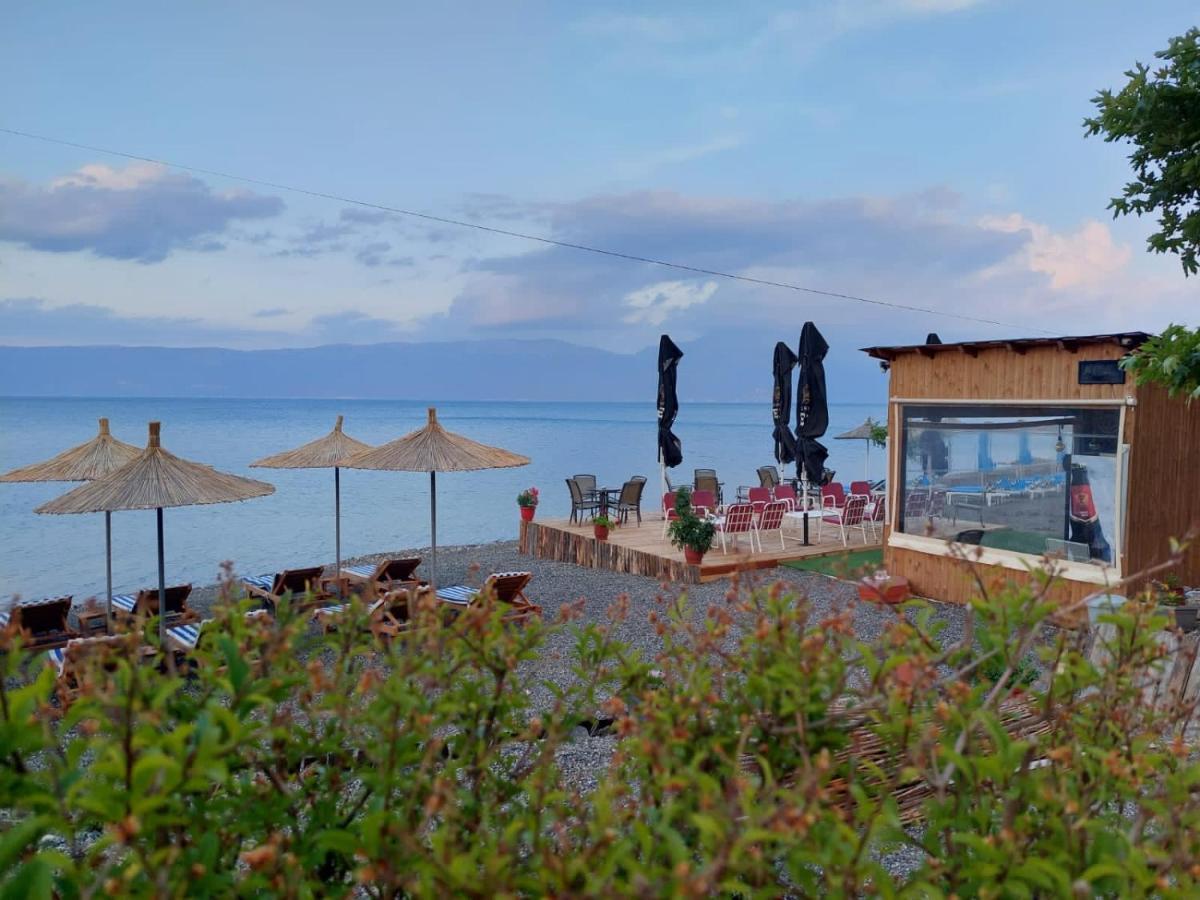Hotel Vila Toska Piskupat Ngoại thất bức ảnh
