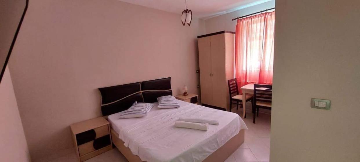Hotel Vila Toska Piskupat Ngoại thất bức ảnh