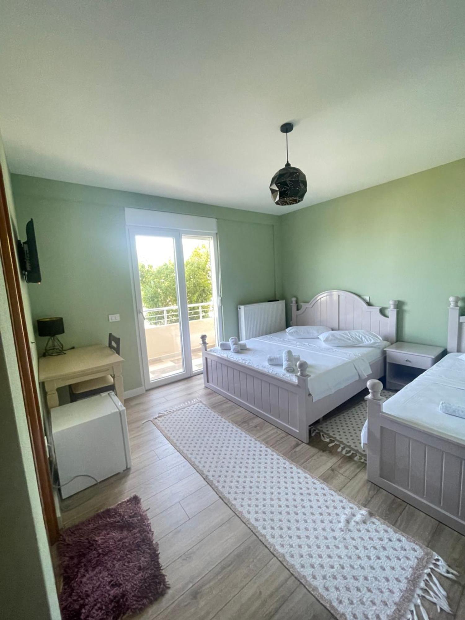 Hotel Vila Toska Piskupat Ngoại thất bức ảnh